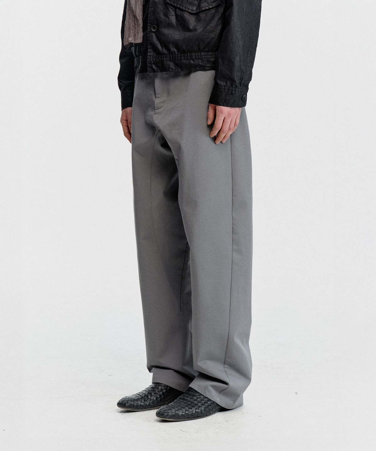 서피스에디션(SURFACE EDITION) ACTIVE GUSSET TROUSER ASH VIOLET