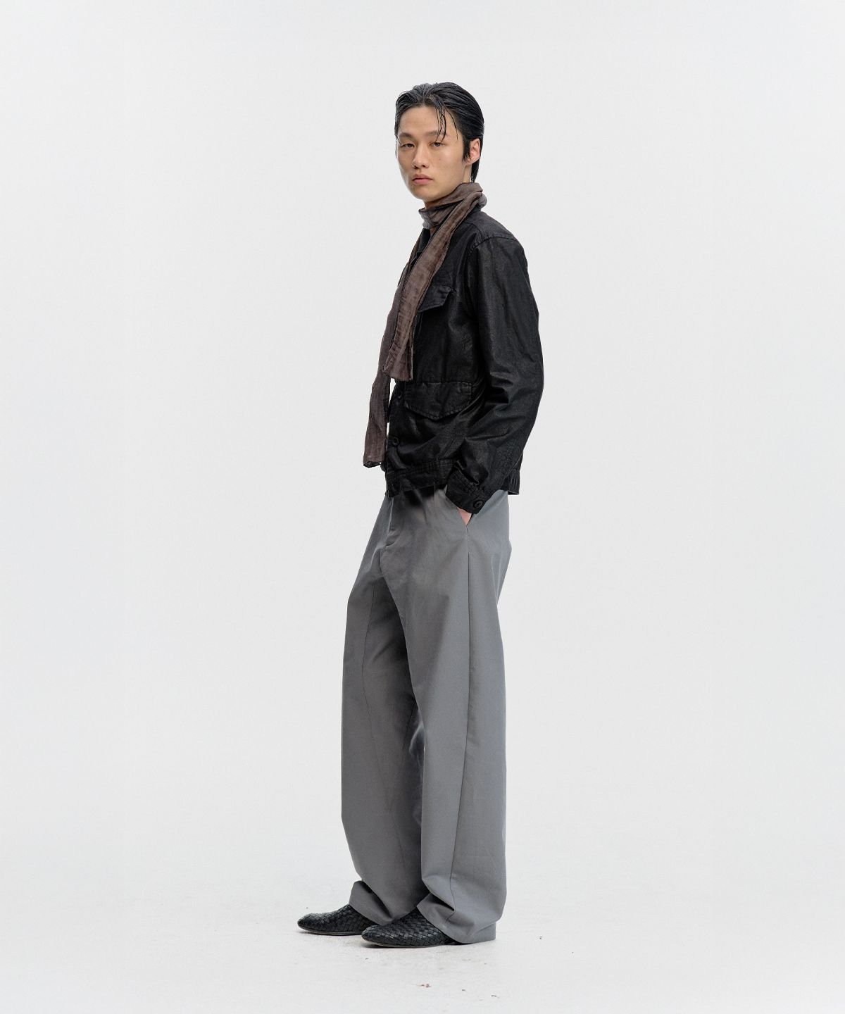 서피스에디션(SURFACE EDITION) ACTIVE GUSSET TROUSER ASH VIOLET