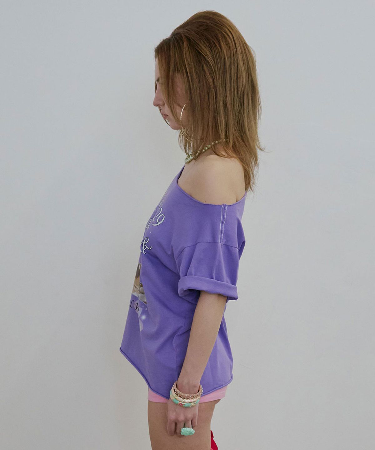 스컬프터(SCULPTOR) Healing Off-Shoulder Tee Purple