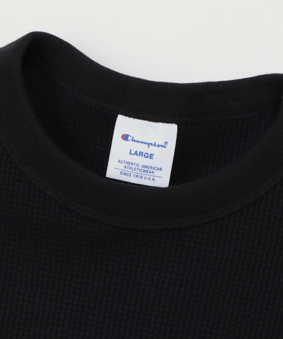 챔피온(CHAMPION) 베이직 그래픽 와플 티셔츠 Black