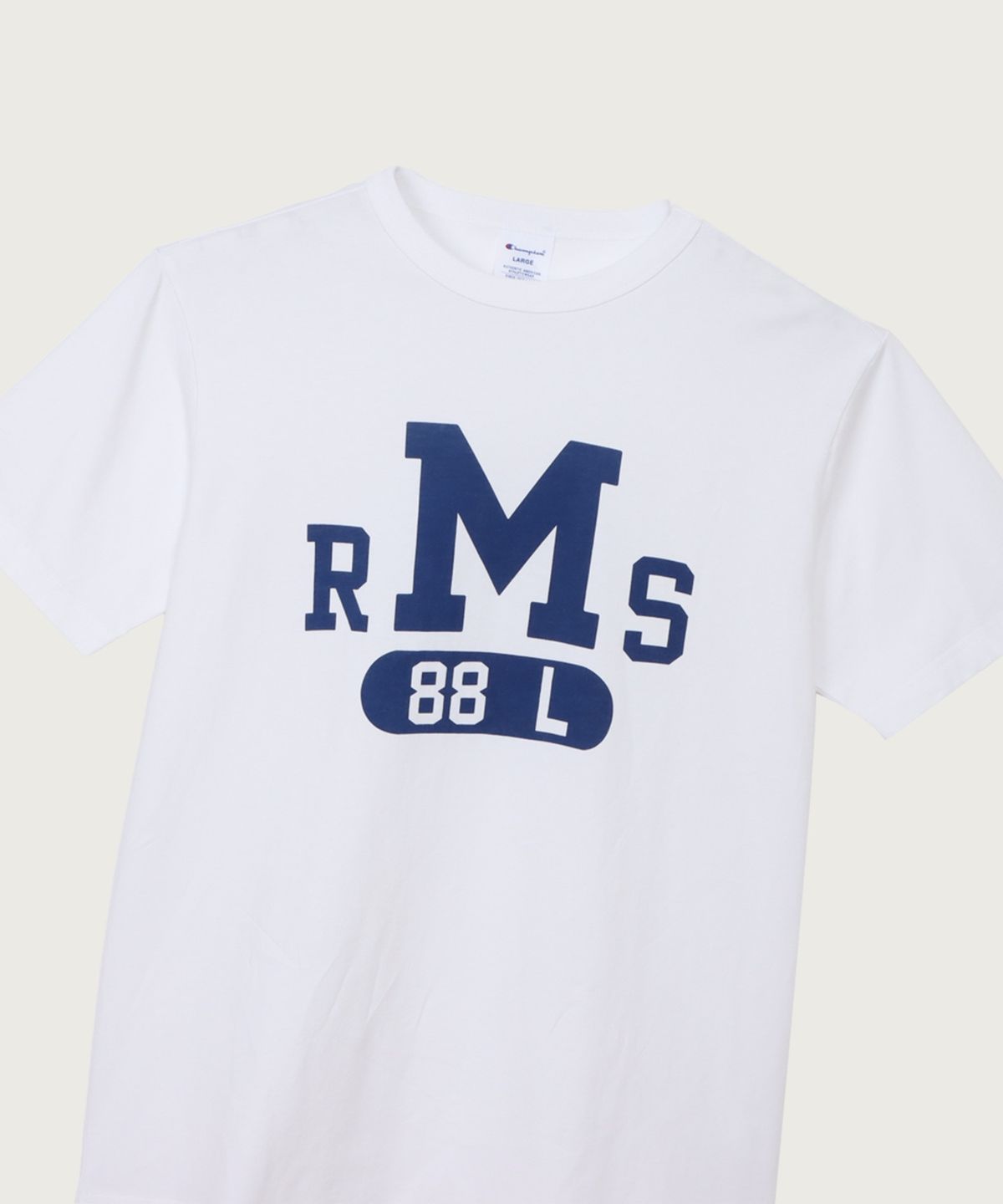 챔피온(CHAMPION) 베이직 가먼트워싱 그래픽 티셔츠 Navy