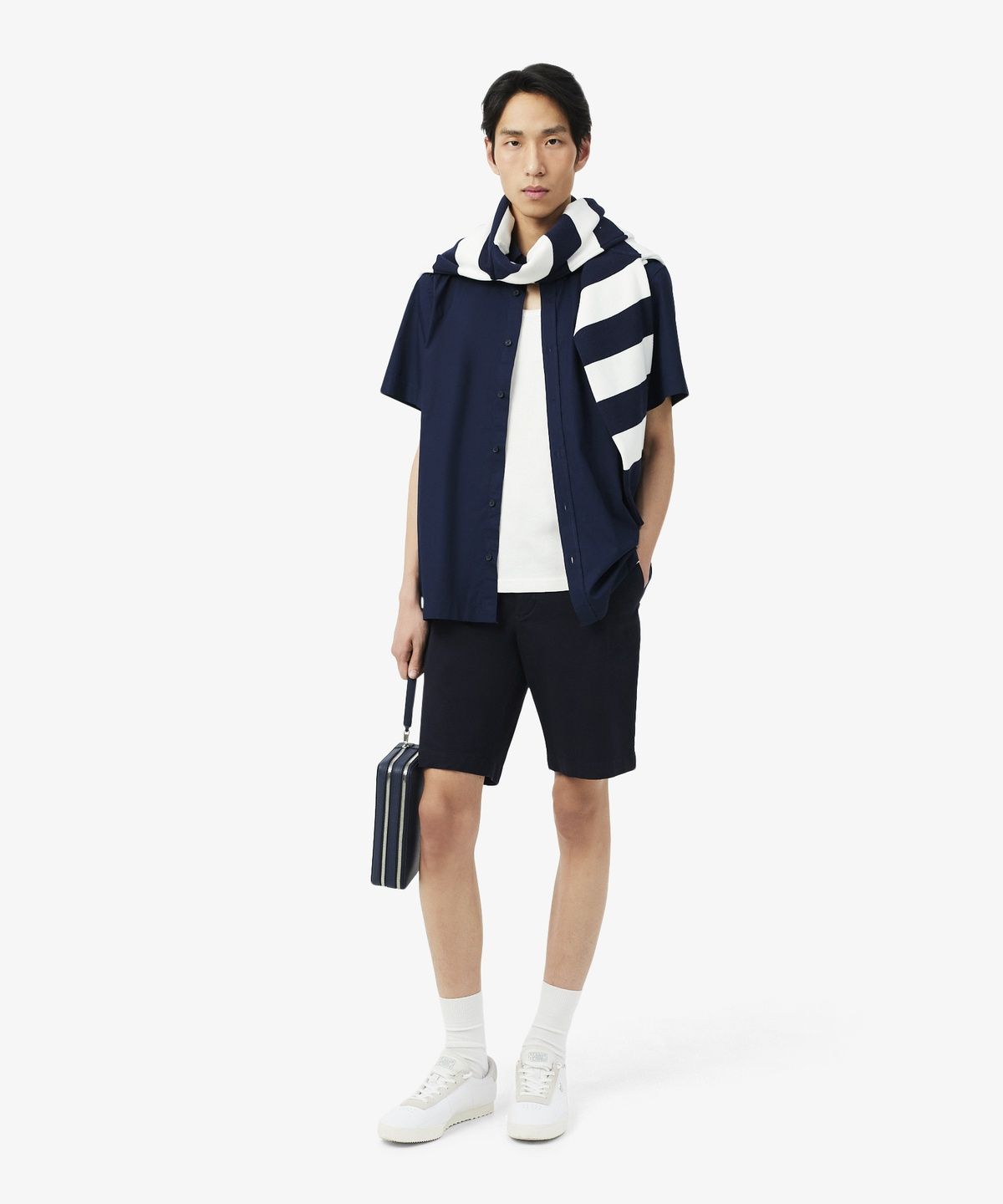 라코스테(LACOSTE) 남성 라이트 포플린 반팔 셔츠 CH2312-56G 166