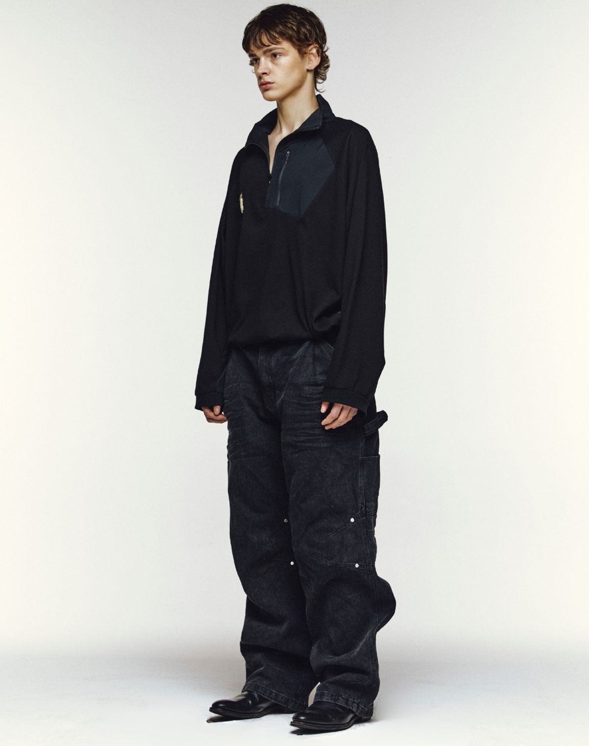 오디너리피플(ORDINARY PEOPLE) RE : Athletic Panel High-neck Half Zip [BLACK]