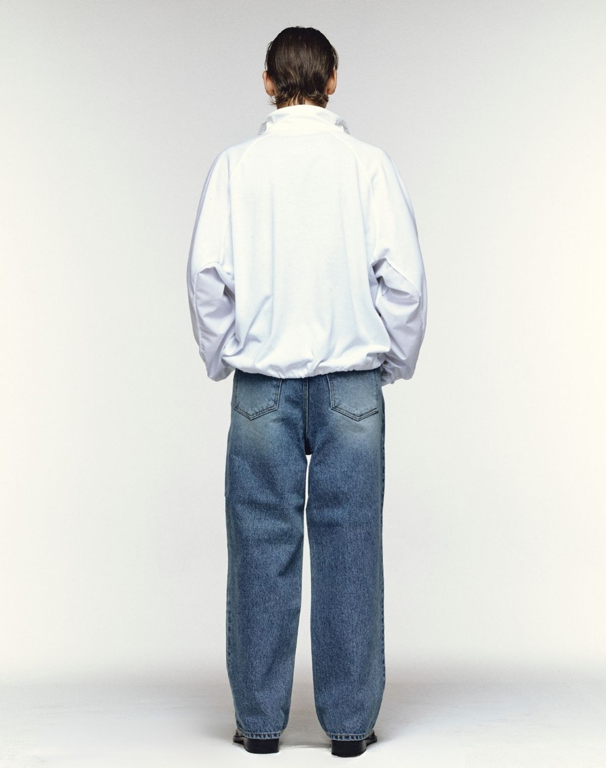 오디너리피플(ORDINARY PEOPLE) RE : Athletic Panel High-neck Half Zip [WHITE]