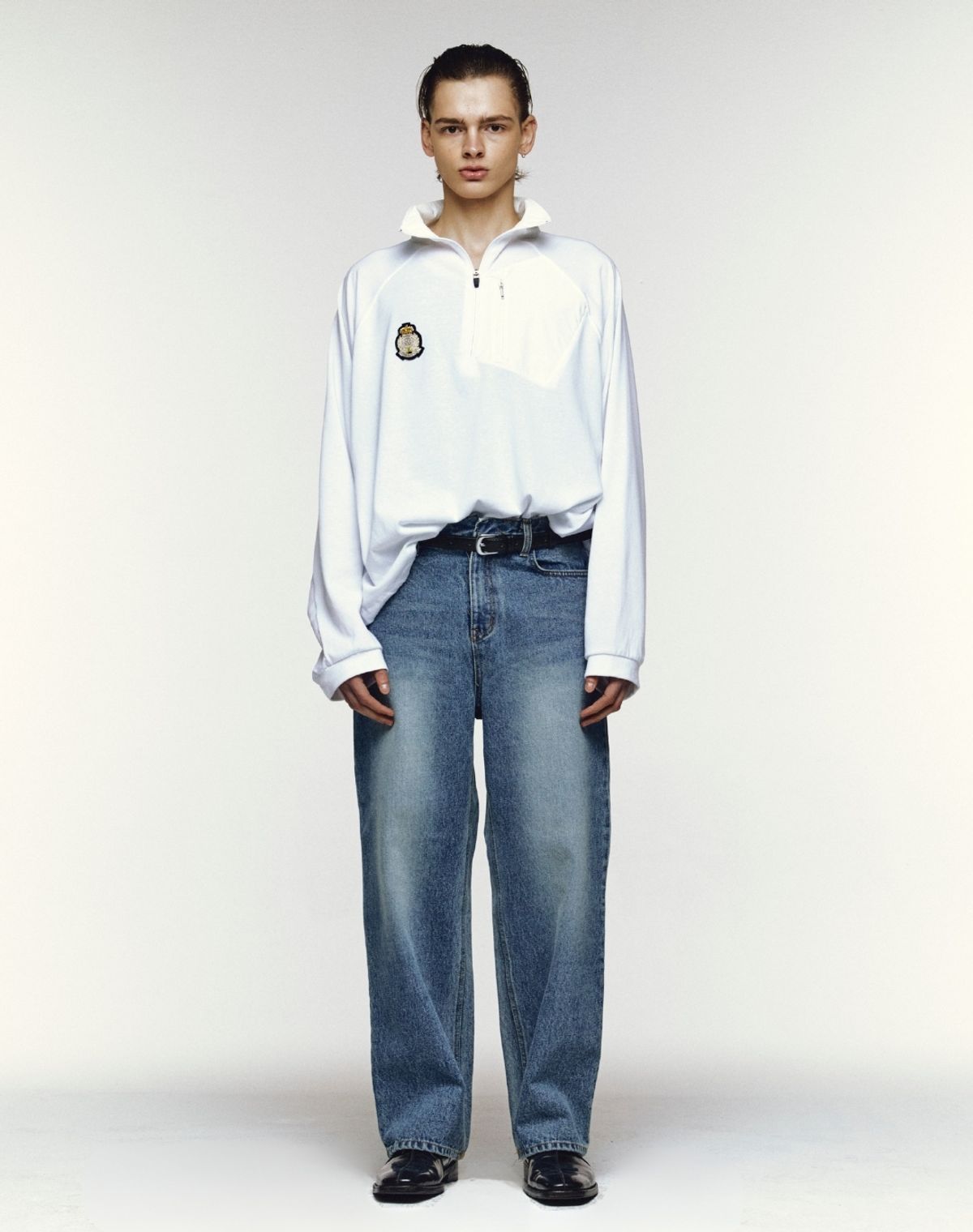 오디너리피플(ORDINARY PEOPLE) RE : Athletic Panel High-neck Half Zip [WHITE]