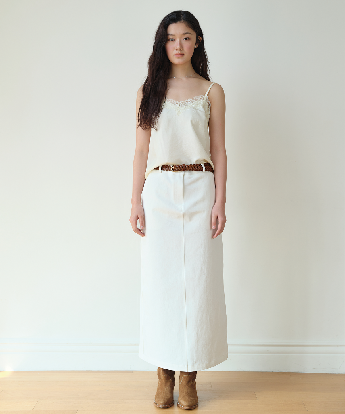 홈바디띵즈(HOMEBODY THINGS) Satin Lace Bustier (IVORY)
