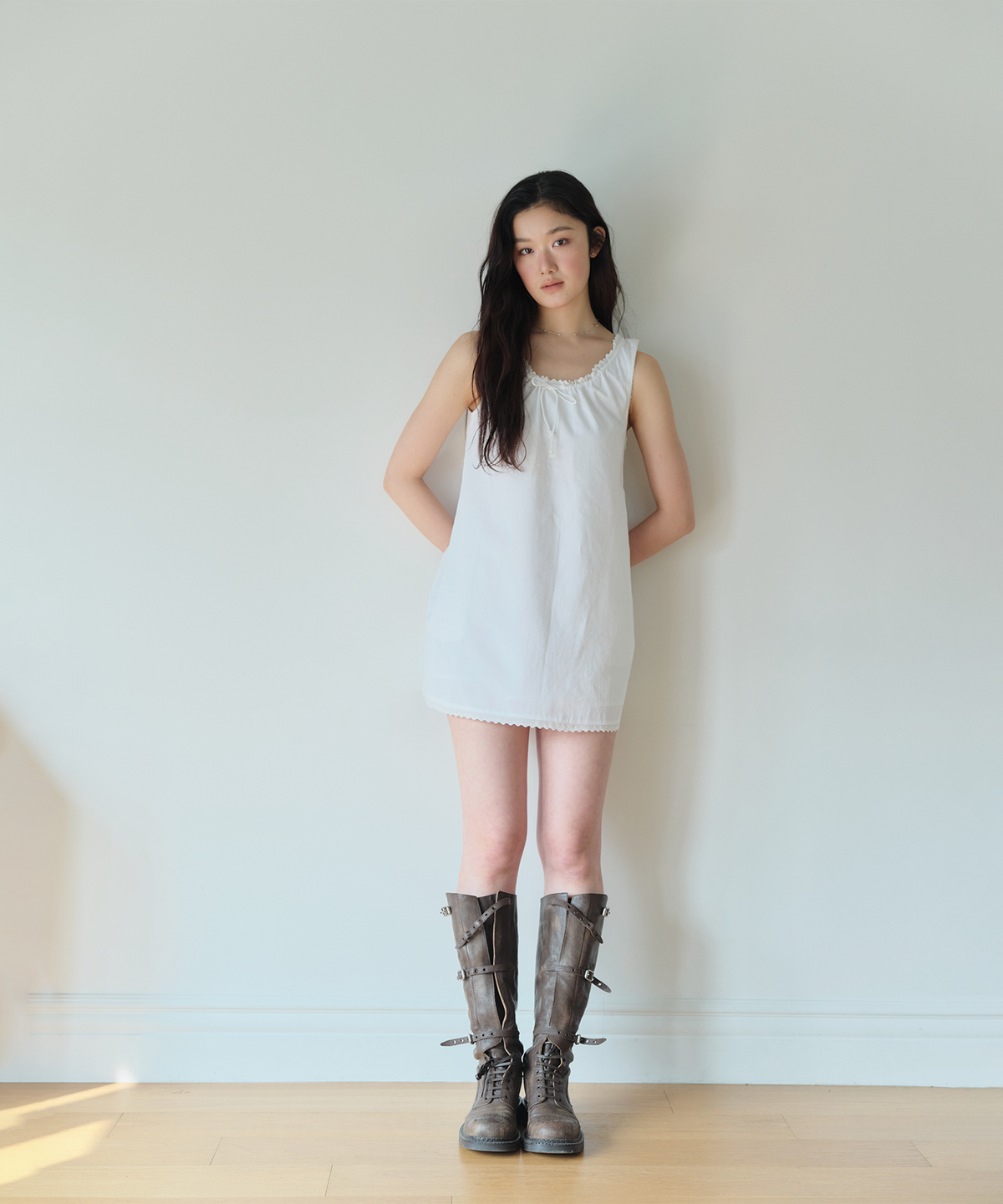 홈바디띵즈(HOMEBODY THINGS) Lace Sleeveless Dress (WHITE)