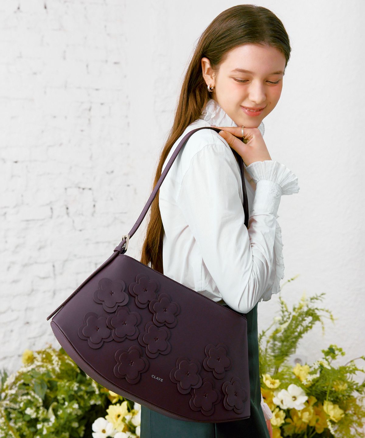끌라베(CLAVE) 미아 플라워 버건디 토트백 (MIA FLOWER BrurgundyTote Bag)