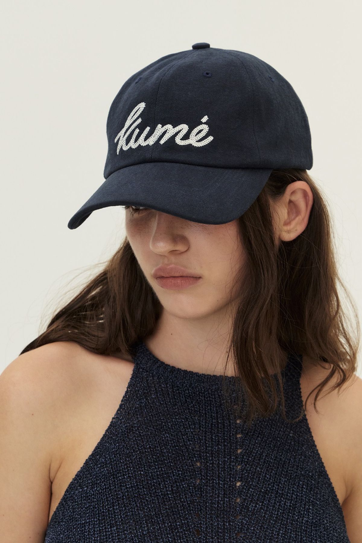 쿠메(KUMÉ) Chain Logo Vintage Ball Cap, Navy