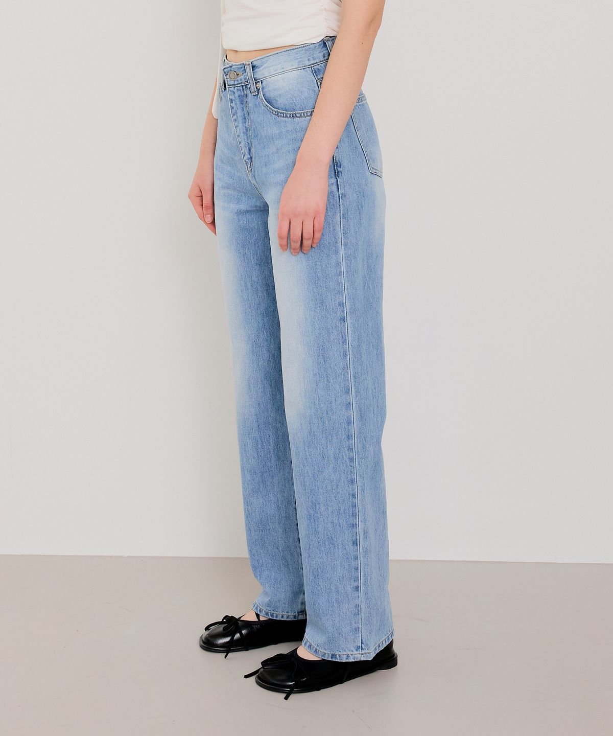 버튼업(BUTTON UP) BASIC 워시드 스트레이트 데님