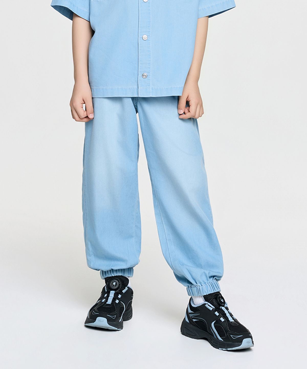 엠엘비 키즈(MLB KIDS) 베이직 쿨필드 데님 조거팬츠 NY (L.Blue)