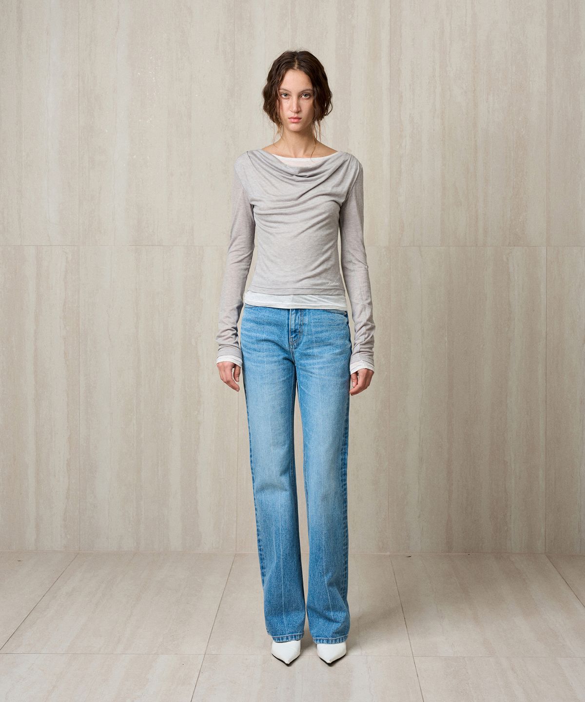 리이(RE RHEE) FRONT CREASED DENIM PANTS LIGHT BLUE