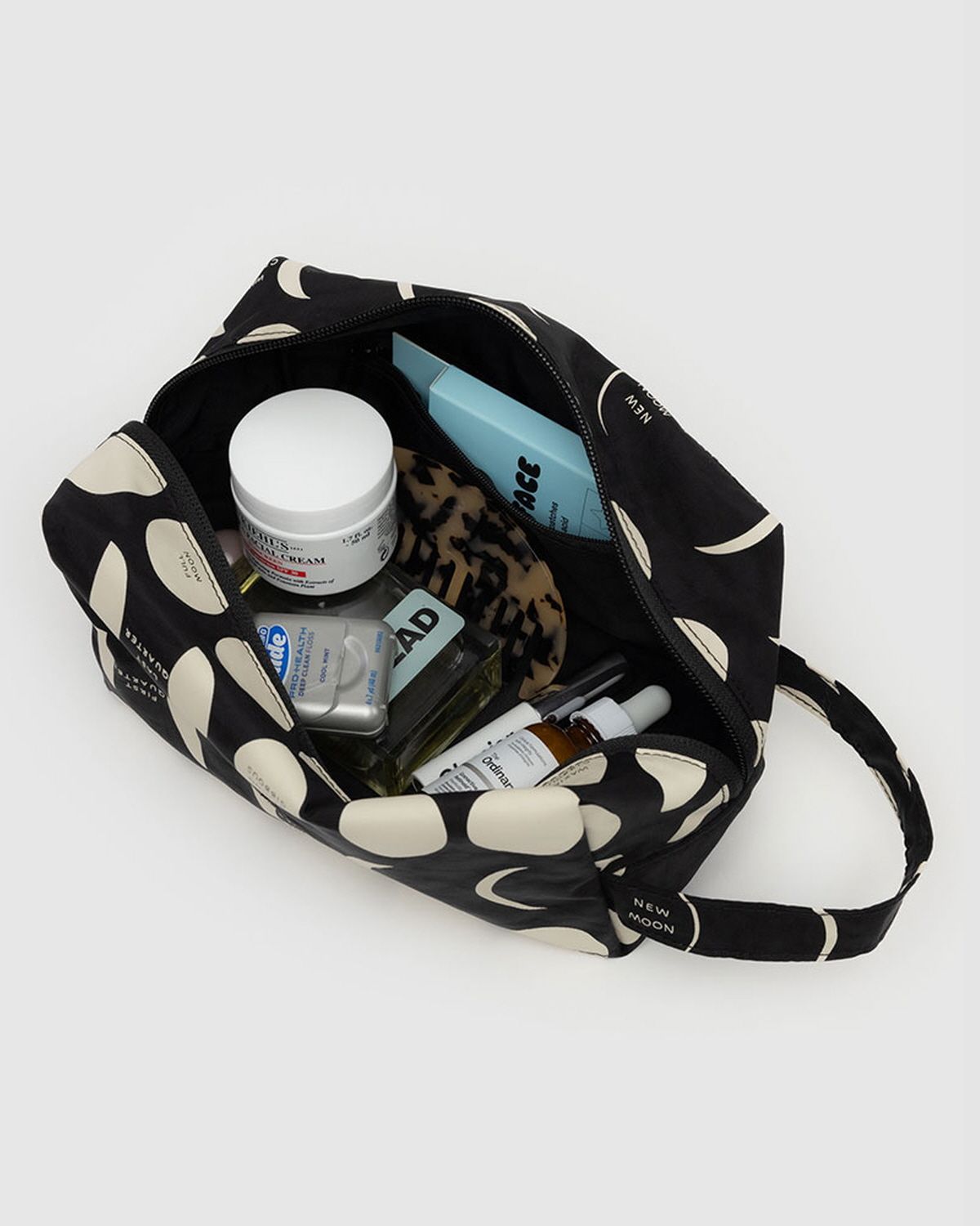 바쿠(BAGGU) Dopp Kit 문 여행 파우치