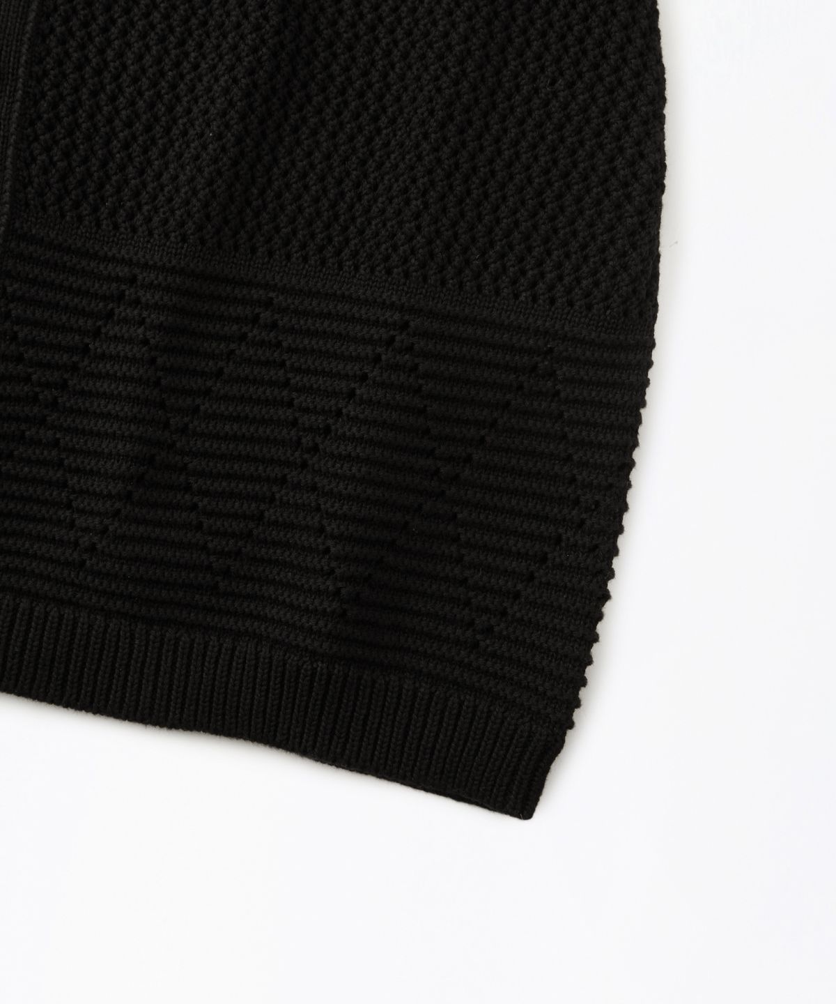 아웃스탠딩(OUTSTANDING) HS CROCHET KNIT CARDIGAN_BLACK