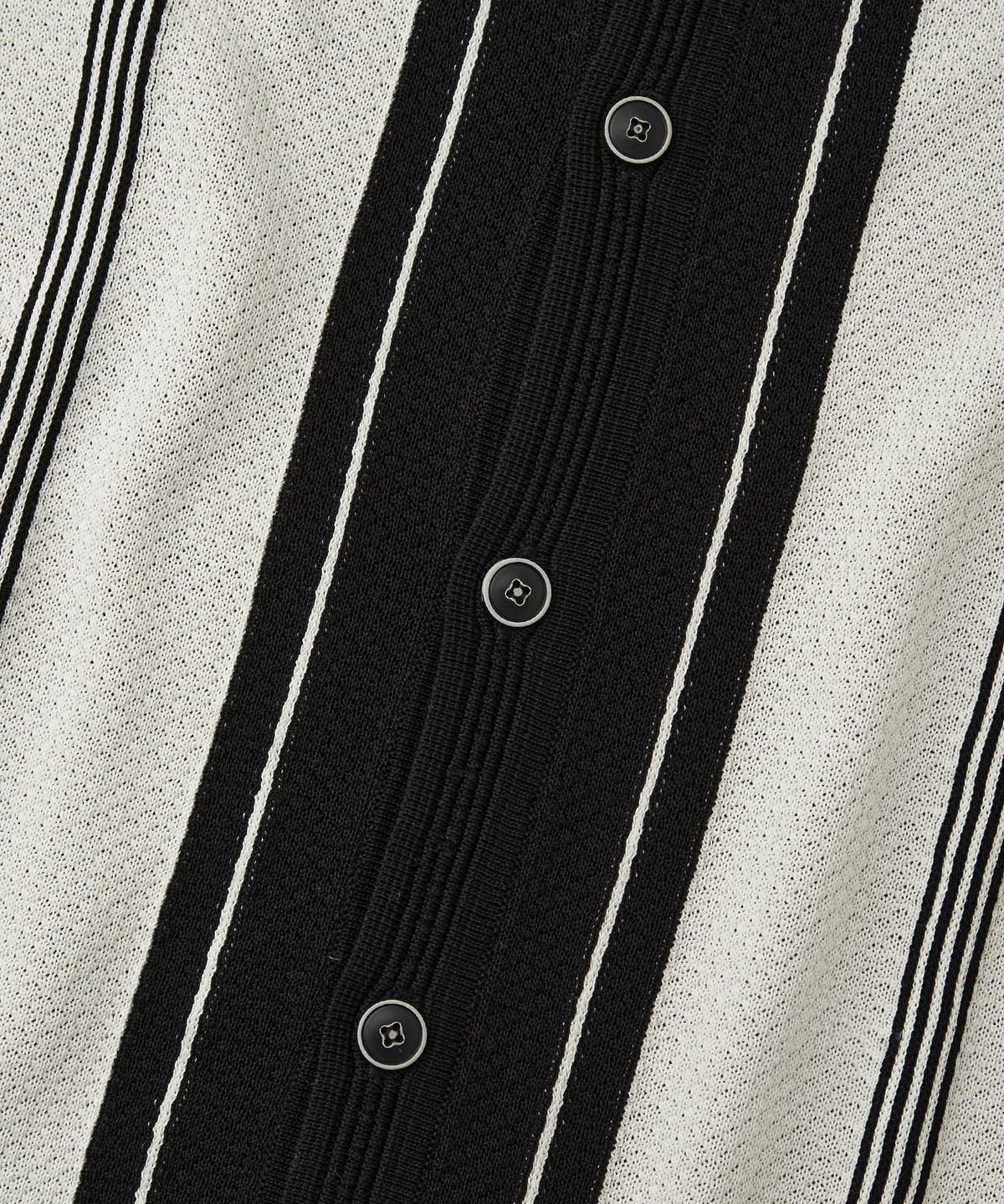 아웃스탠딩(OUTSTANDING) HS STRIPE COLLAR KNIT CARDIGAN_BLACK/IVORY
