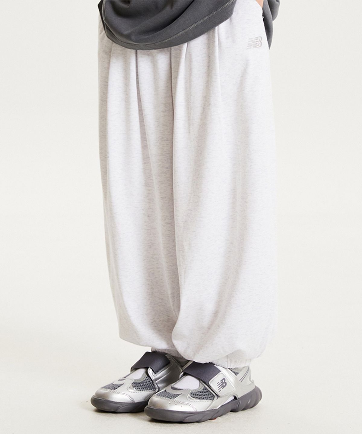 뉴발란스 키즈(NEWBALANCEKIDS) NBgC_아동 라이트 알라딘 조거 팬츠 NK9SG2881UAA