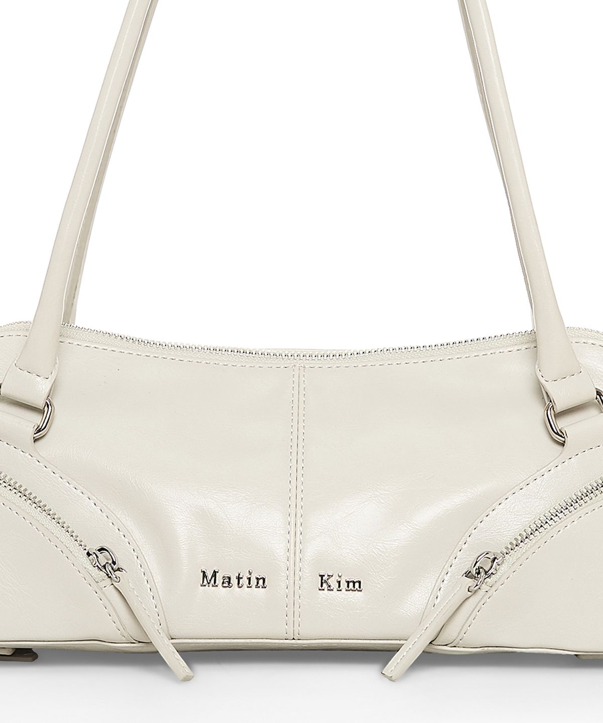마뗑킴(MATIN KIM) CURVE ZIP BAGUETTE BAG IN LIGHT GREY