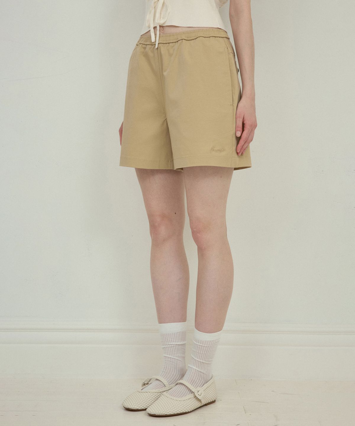 아우어노스텔지아(OURNOSTALGIA) Classic banding half pants_Beige(O25-PT04)