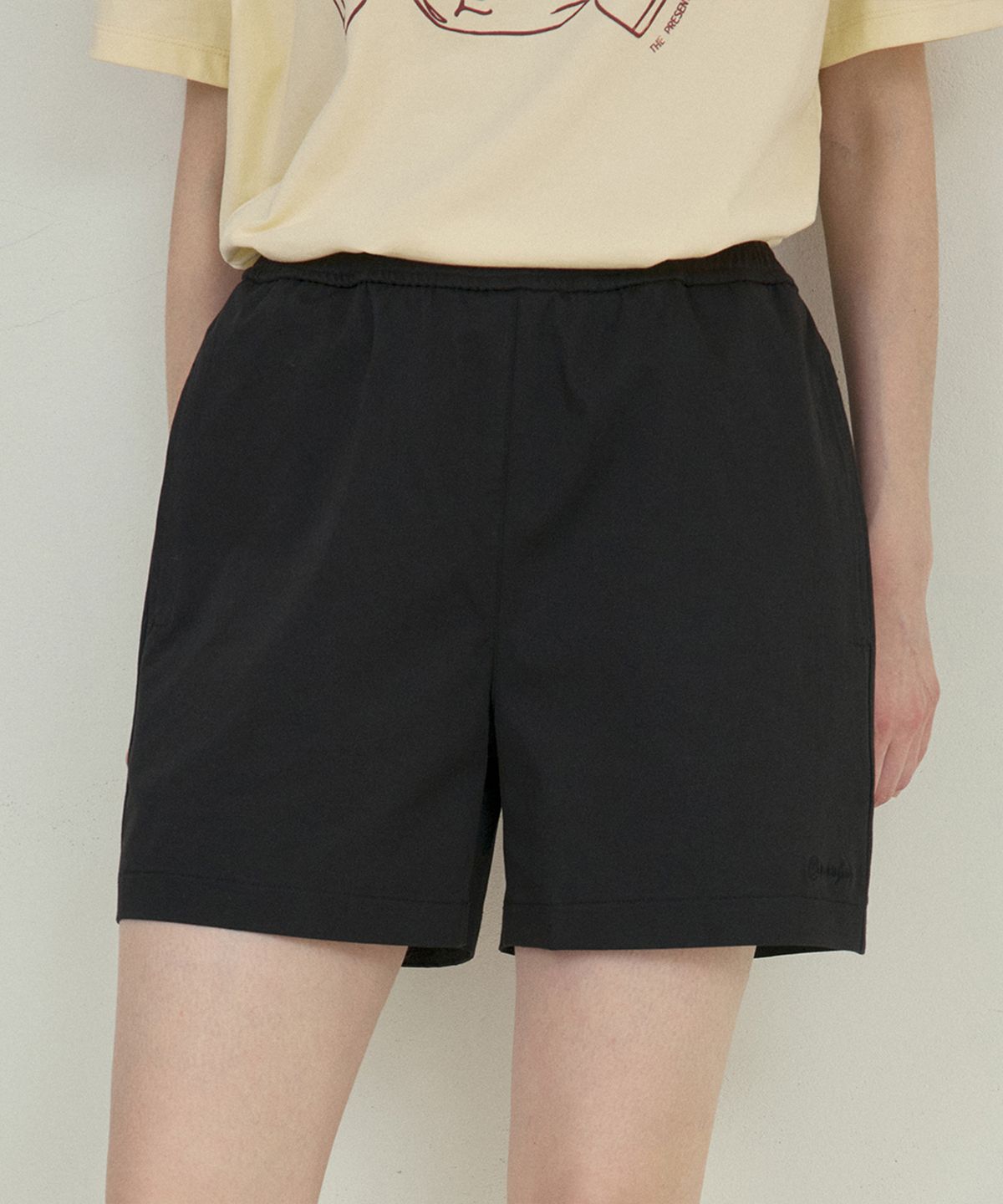 아우어노스텔지아(OURNOSTALGIA) Classic banding half pants_Black(O25-PT04)