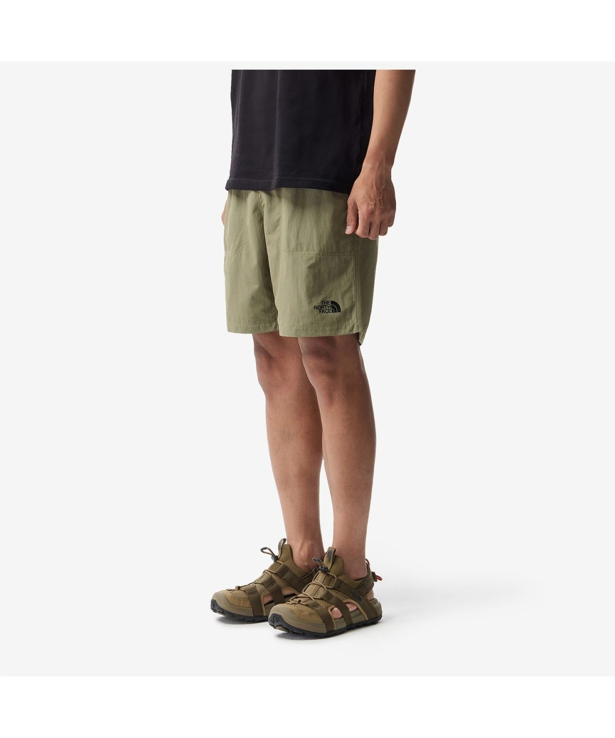노스페이스(THE NORTH FACE) NS6NS01B 남성 에센스 쇼츠 BURNT OLIVE