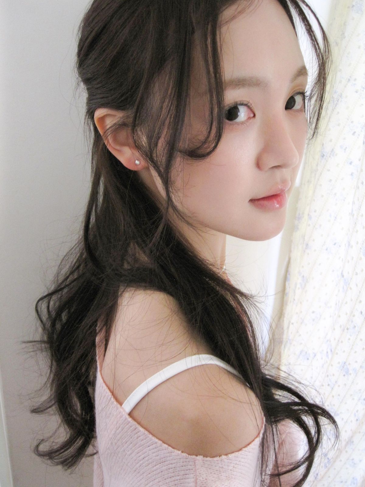 둥그런(DUNGEUREON) [925 Silver] Square Matte Earrings