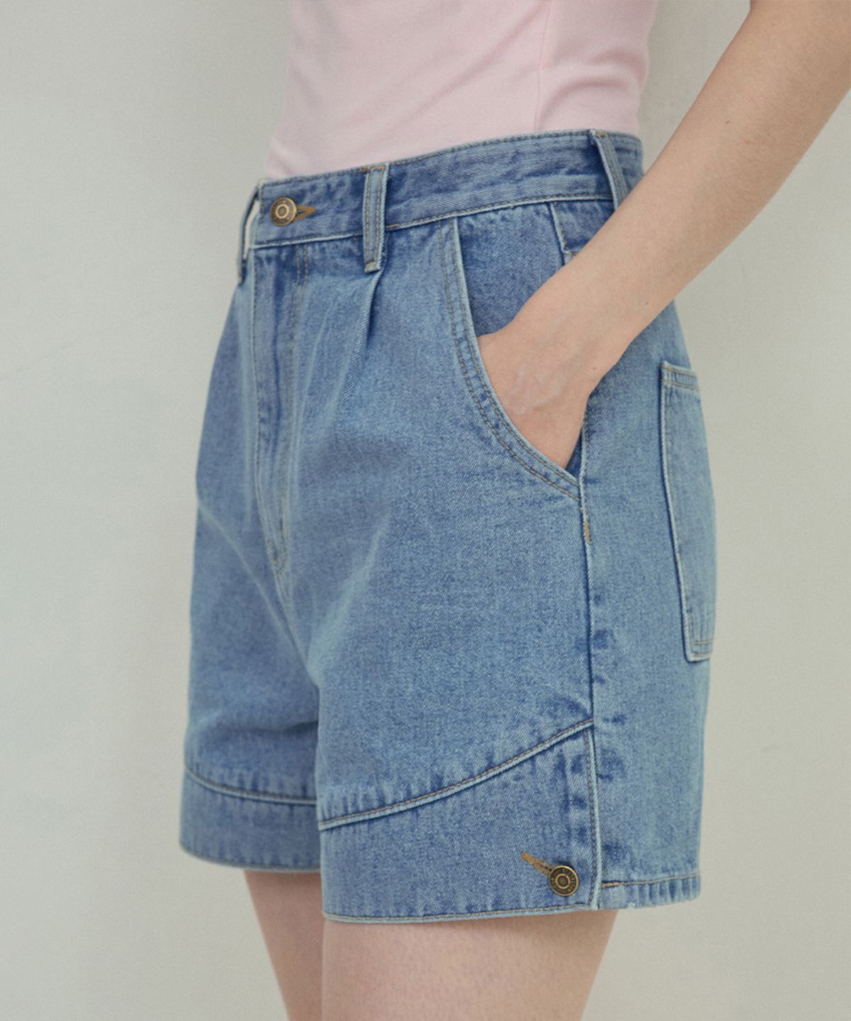 아우어노스텔지아(OURNOSTALGIA) Work denim shorts_Light blue(O25-PT05)