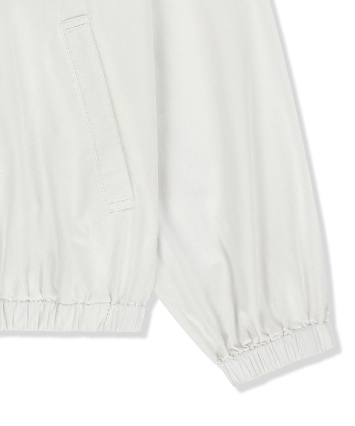 마뗑킴(MATIN KIM) SMALL LOGO COTTON ZIP UP JUMPER IN WHITE