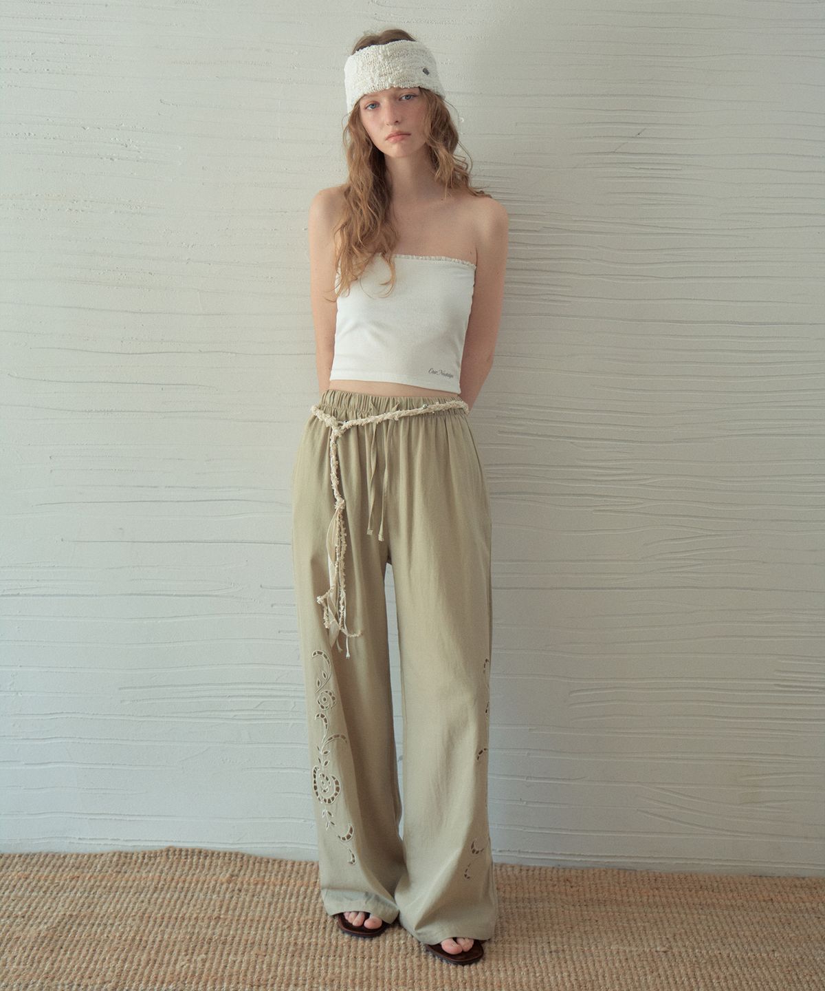 아우어노스텔지아(OURNOSTALGIA) Lace tube top_White(O25-TP08)