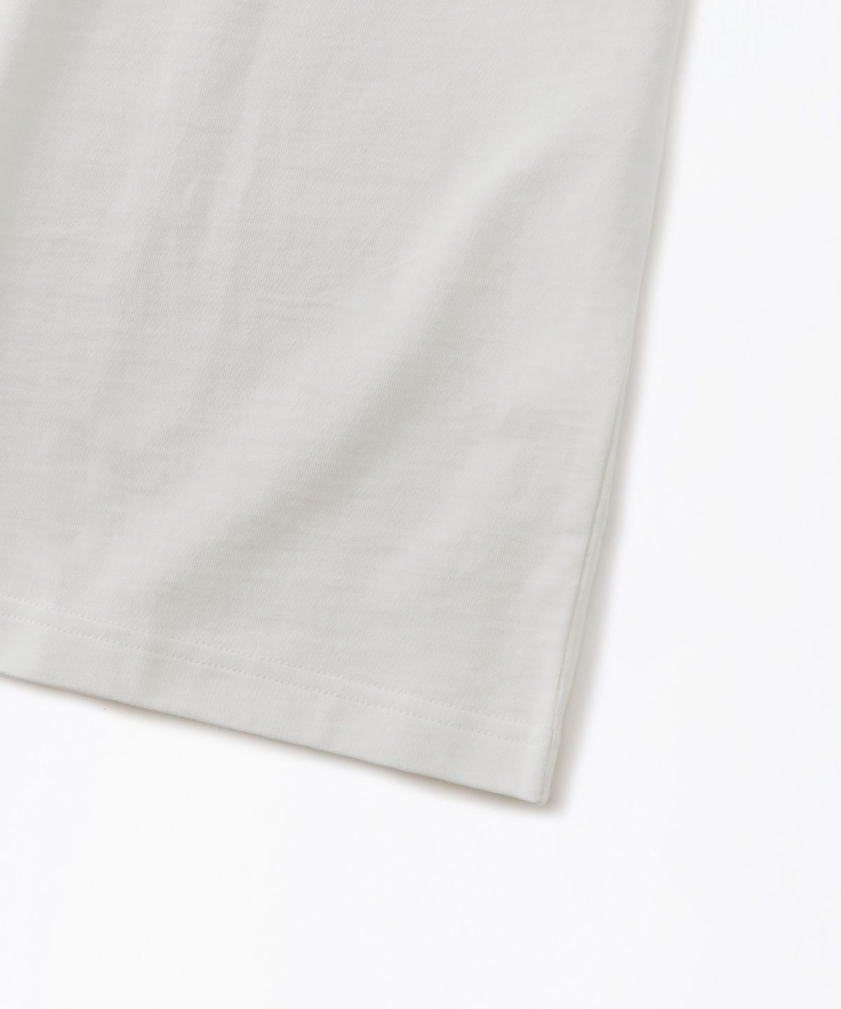 아웃스탠딩(OUTSTANDING) [LOONEY TUNES] HALF SLEEVE TEE(SURF CLUB)_OFF WHITE