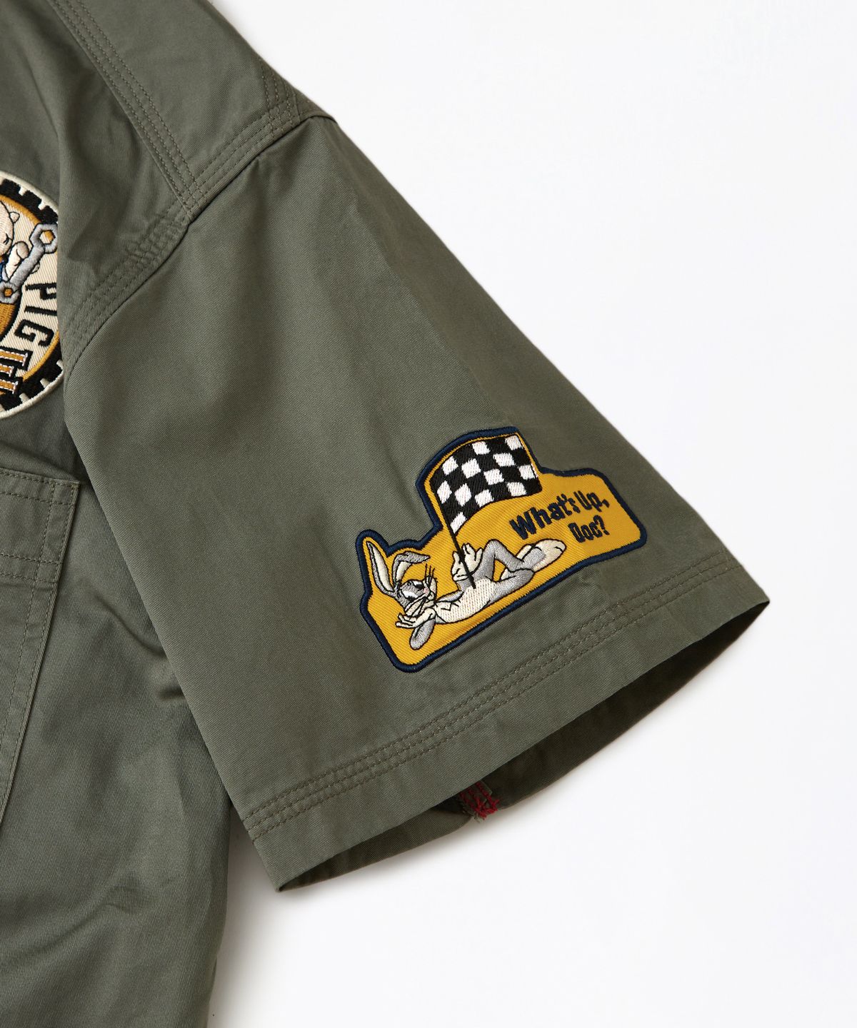 아웃스탠딩(OUTSTANDING) [LOONEY TUNES] TRIPLE STITCH MECHANIC HALF SHIRT_CHARCOAL