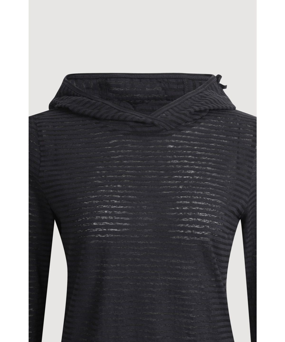 럭키슈에뜨(LUCKY CHOUETTE) Slim-fit Hood T-shirt LFTAX25455BKL