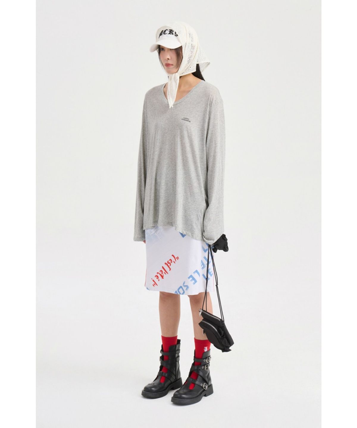 럭키슈에뜨(LUCKY CHOUETTE) U Neck Loose Fit Long Sleeve T-shirt (melange grey) LFTAX25465GYM