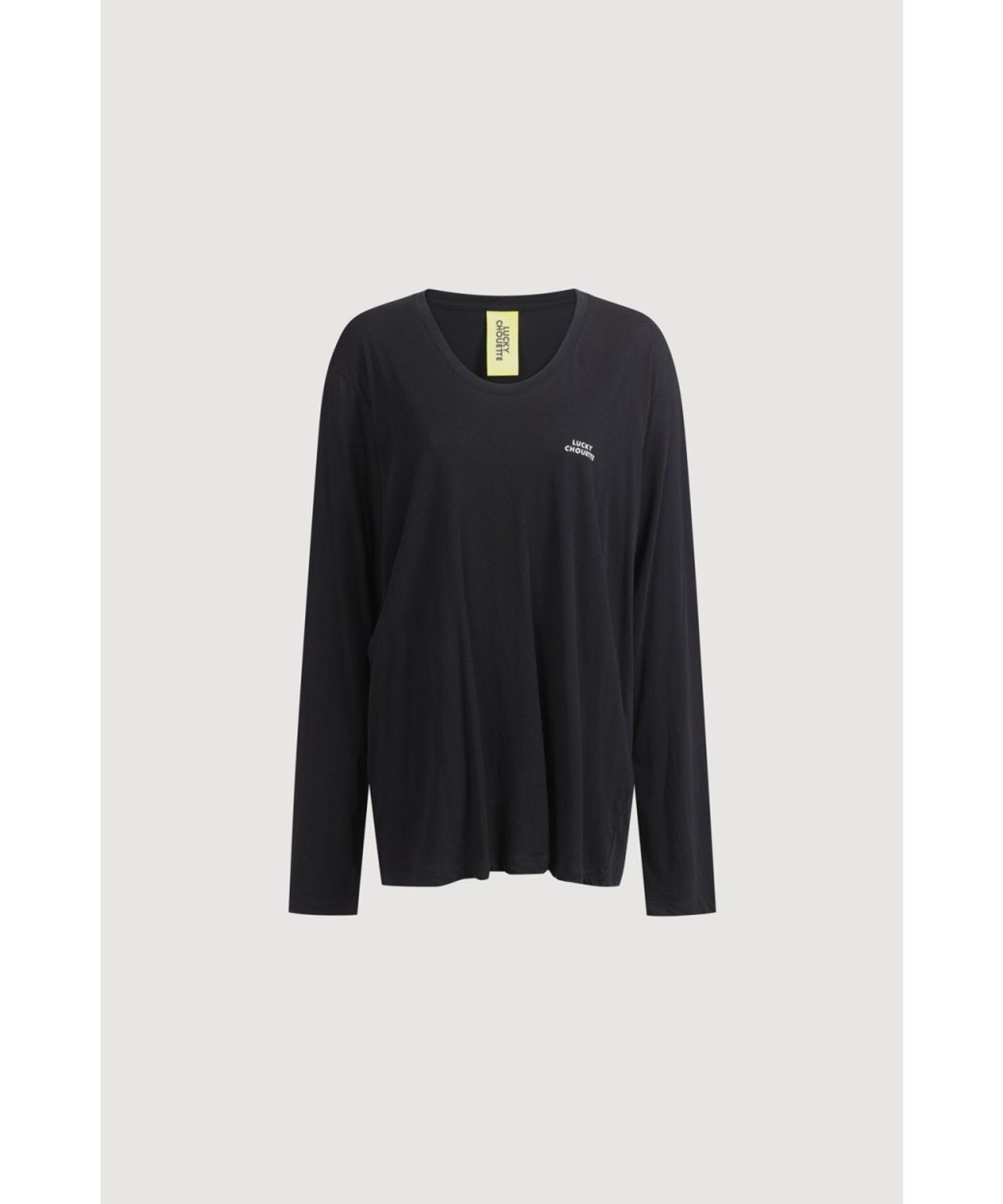 럭키슈에뜨(LUCKY CHOUETTE) U Neck Loose Fit Long Sleeve T-shirt (black) LFTAX25465BKX