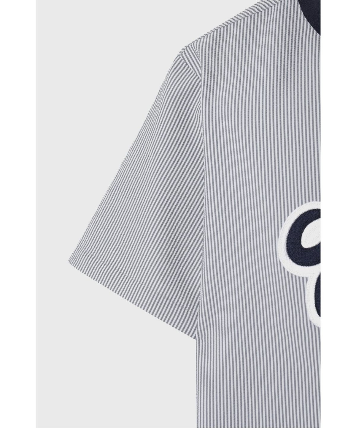 왁(WAAC) [WAAC X JONES] Men s Curved Logo Seersucker Pullover WMTCM26471NYX
