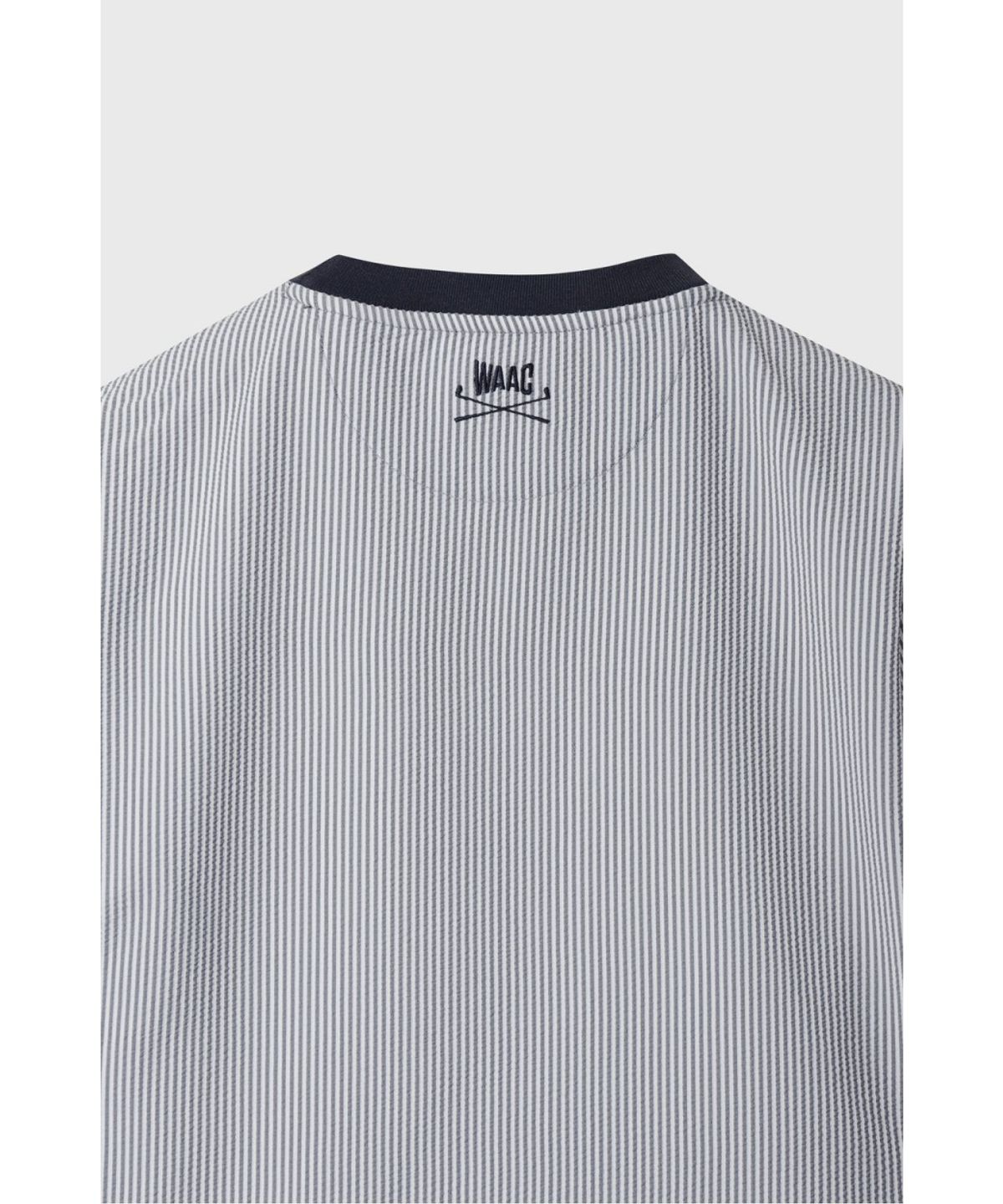 왁(WAAC) [WAAC X JONES] Men s Curved Logo Seersucker Pullover WMTCM26471NYX