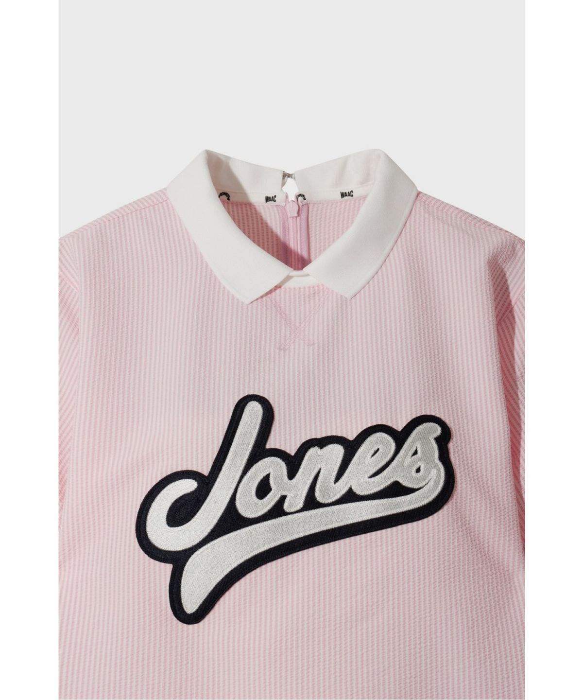 왁(WAAC) [WAAC X JONES] Women’s Curved Logo Seersucker Pullover WWTCM26470PIL