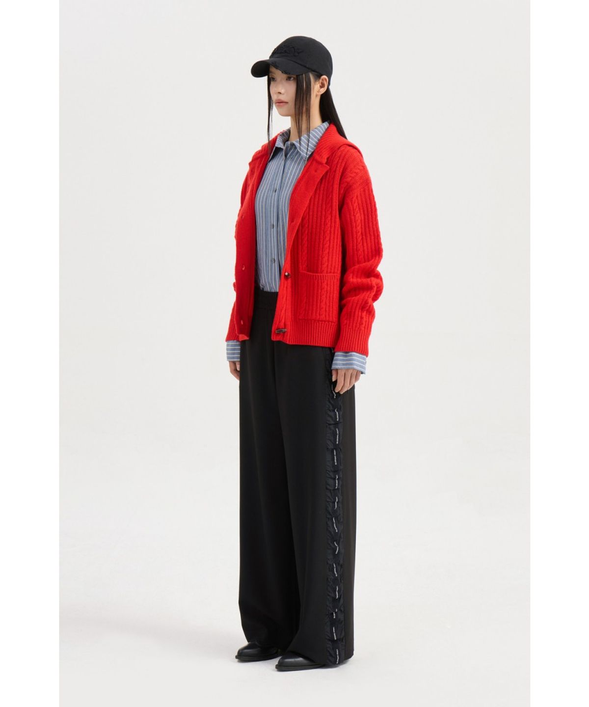 럭키슈에뜨(LUCKY CHOUETTE) Entry Cable Knit Cardigan (red) LFWCW25200REX