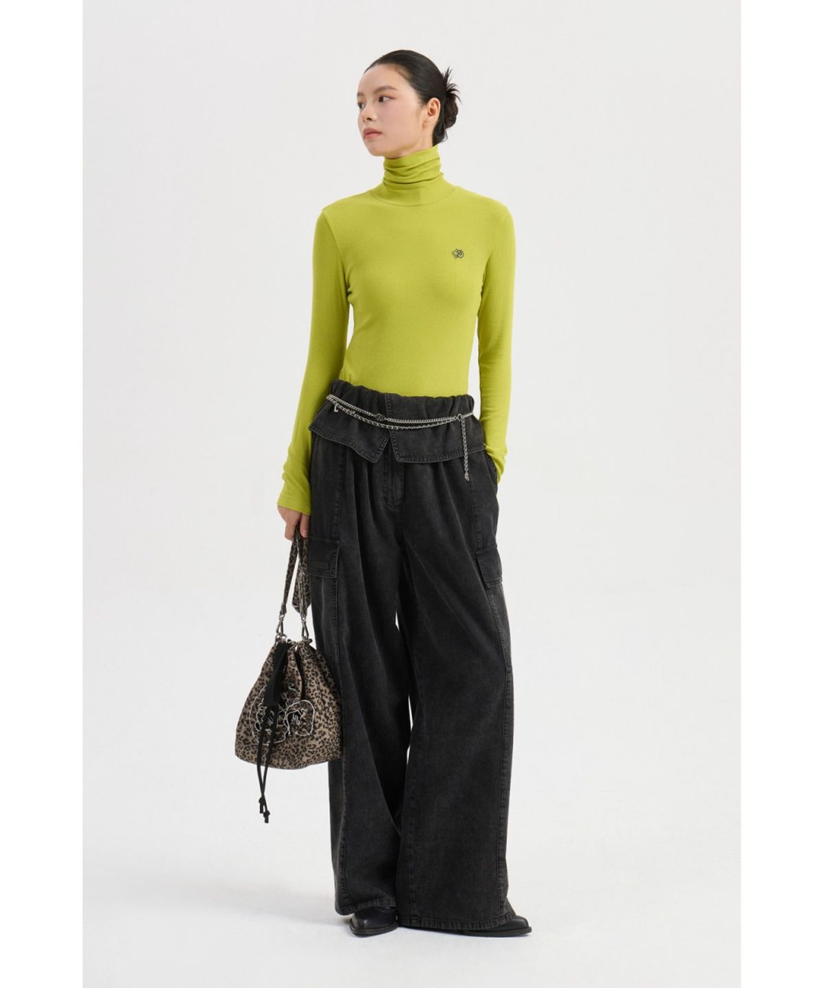 럭키슈에뜨(LUCKY CHOUETTE) Orby Point Back Banding Denim Pants (black) LFPDW25295BKX