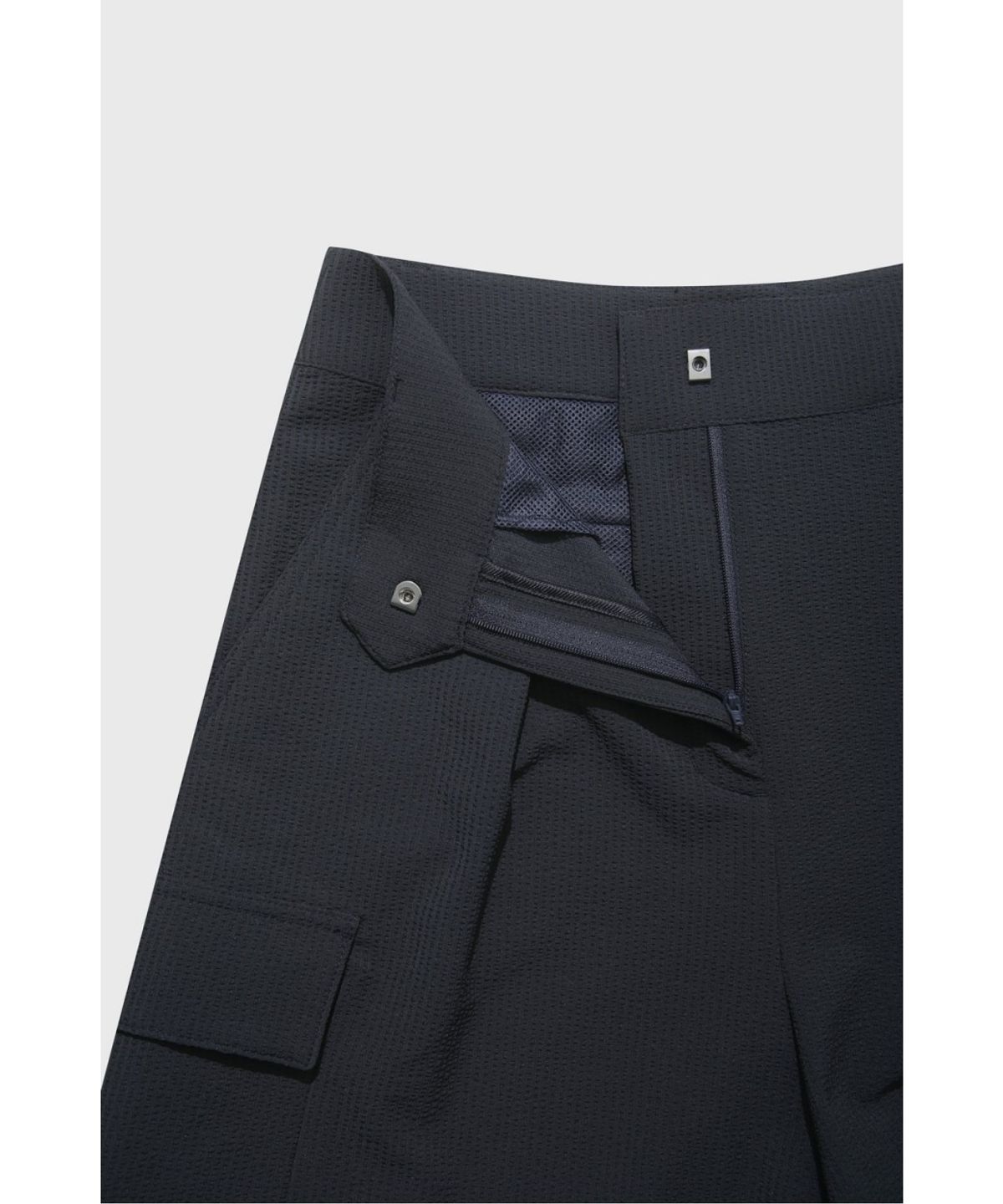 왁(WAAC) [WAAC X JONES] Women’s Seersucker Shorts WWPNM26470NYD