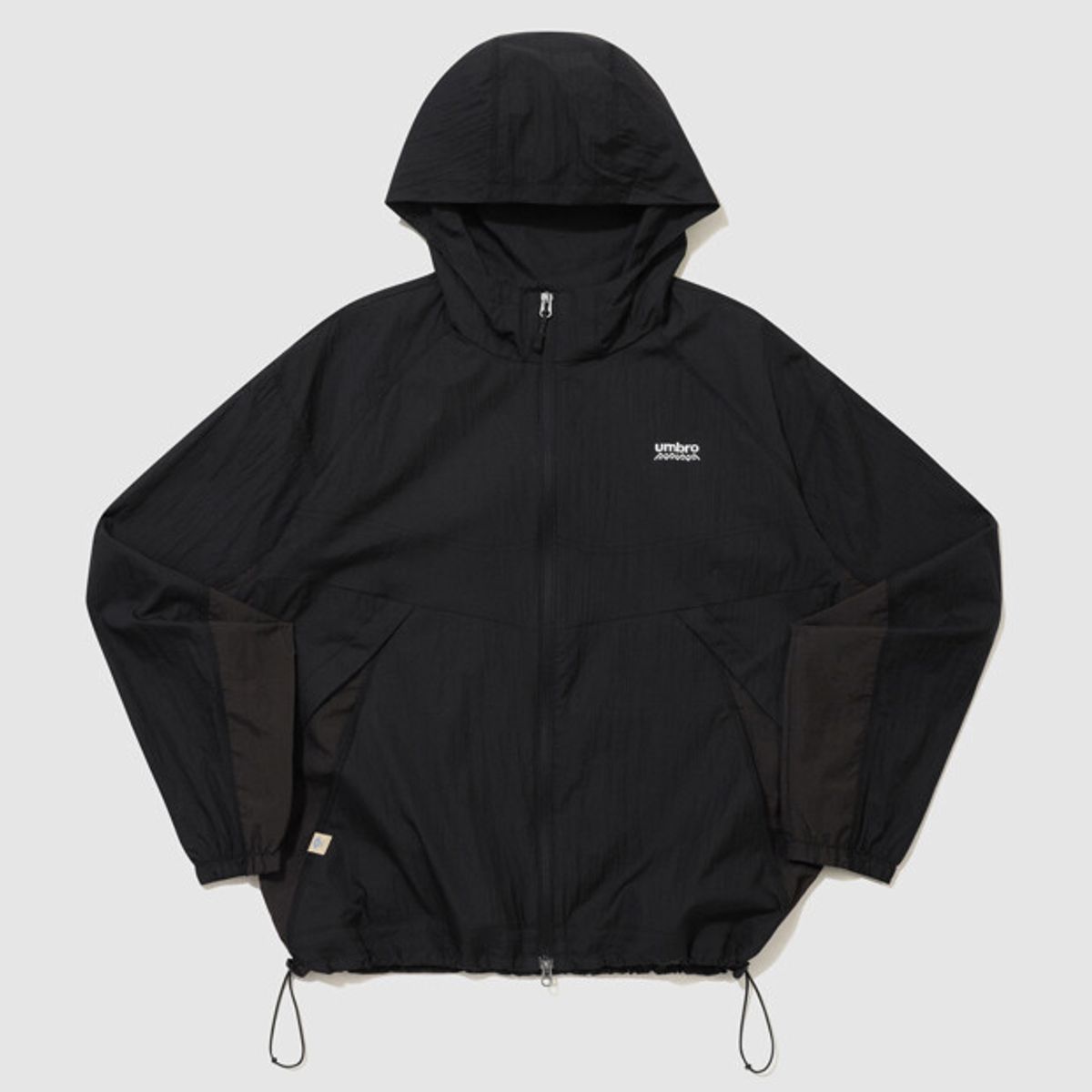 엄브로(UMBRO) 썬가드 초경량 후드 바람막이 자켓 블랙 UR221CJK43