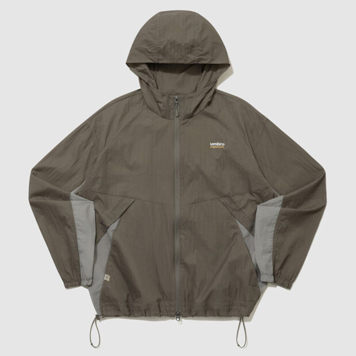 엄브로(UMBRO) 썬가드 초경량 후드 바람막이 자켓 브라운 UR221CJK43
