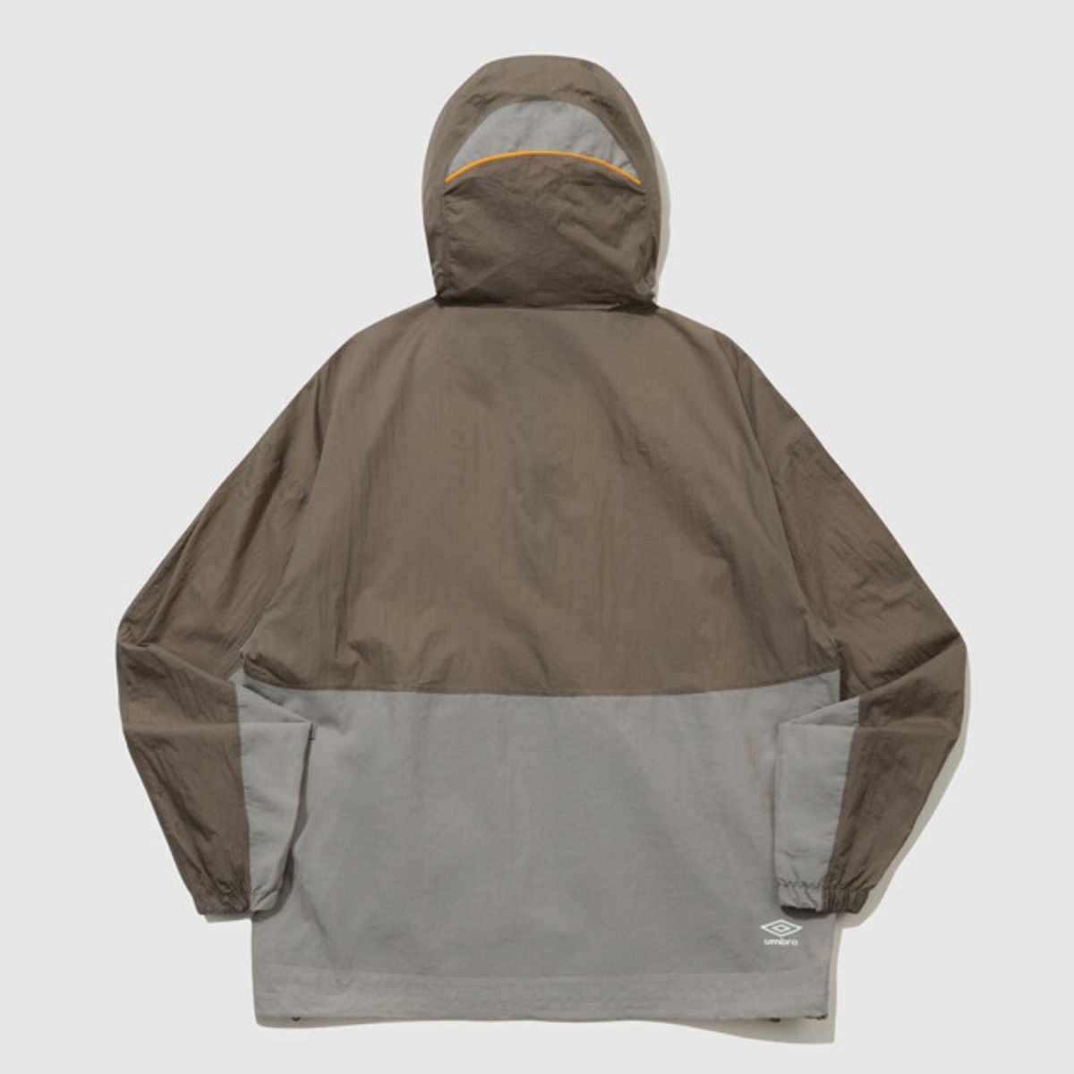 엄브로(UMBRO) 썬가드 초경량 후드 바람막이 아노락 브라운 UR221CWT44