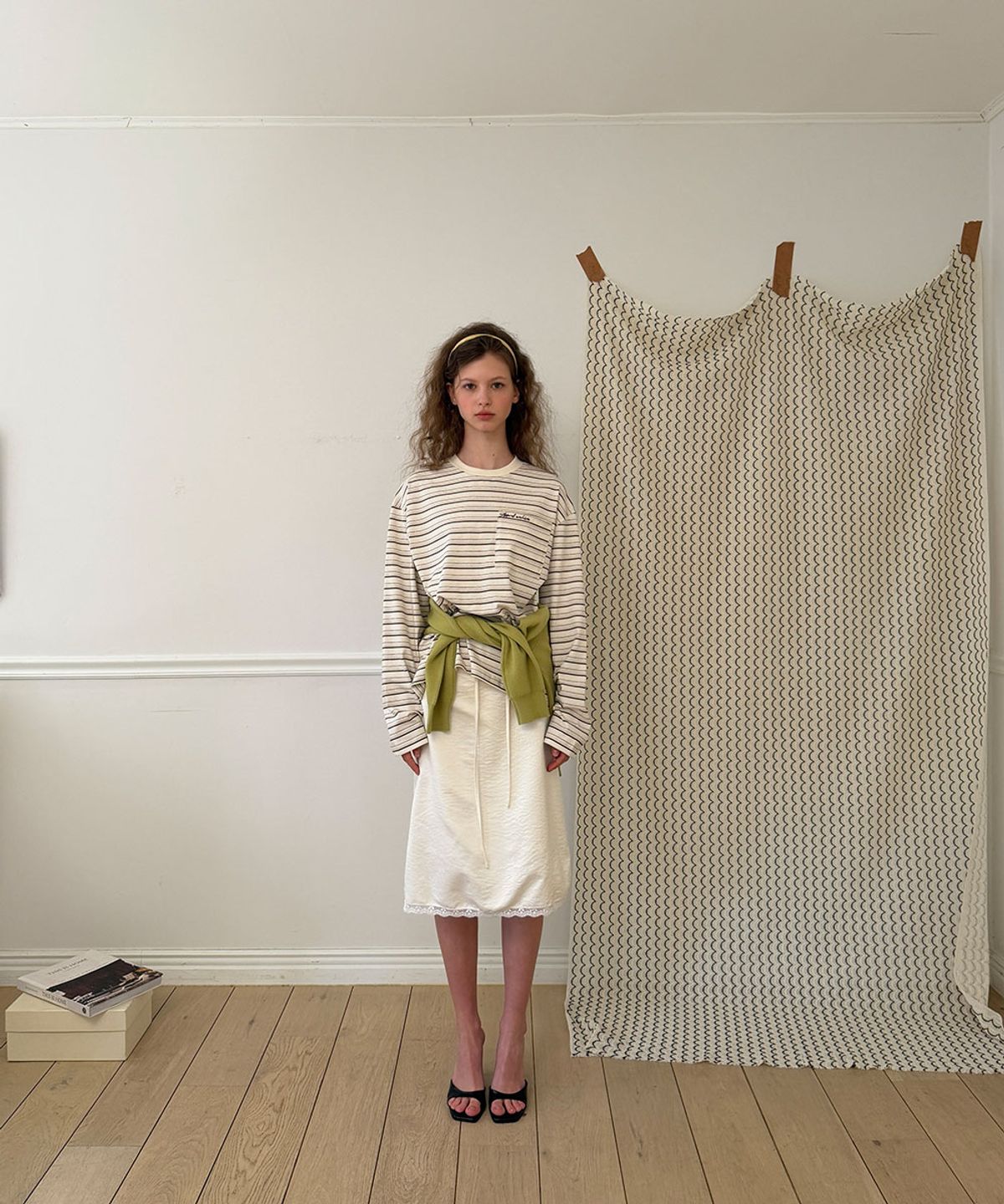 어패럴아카이브(APPAREL ARCHIVE) Bagle stripe long sleeve tee - Ivory