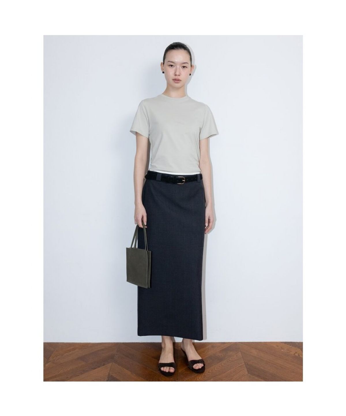 디애퍼처(THE APERTURE) Cotton Fitted Top  Grey (TA6242A013)