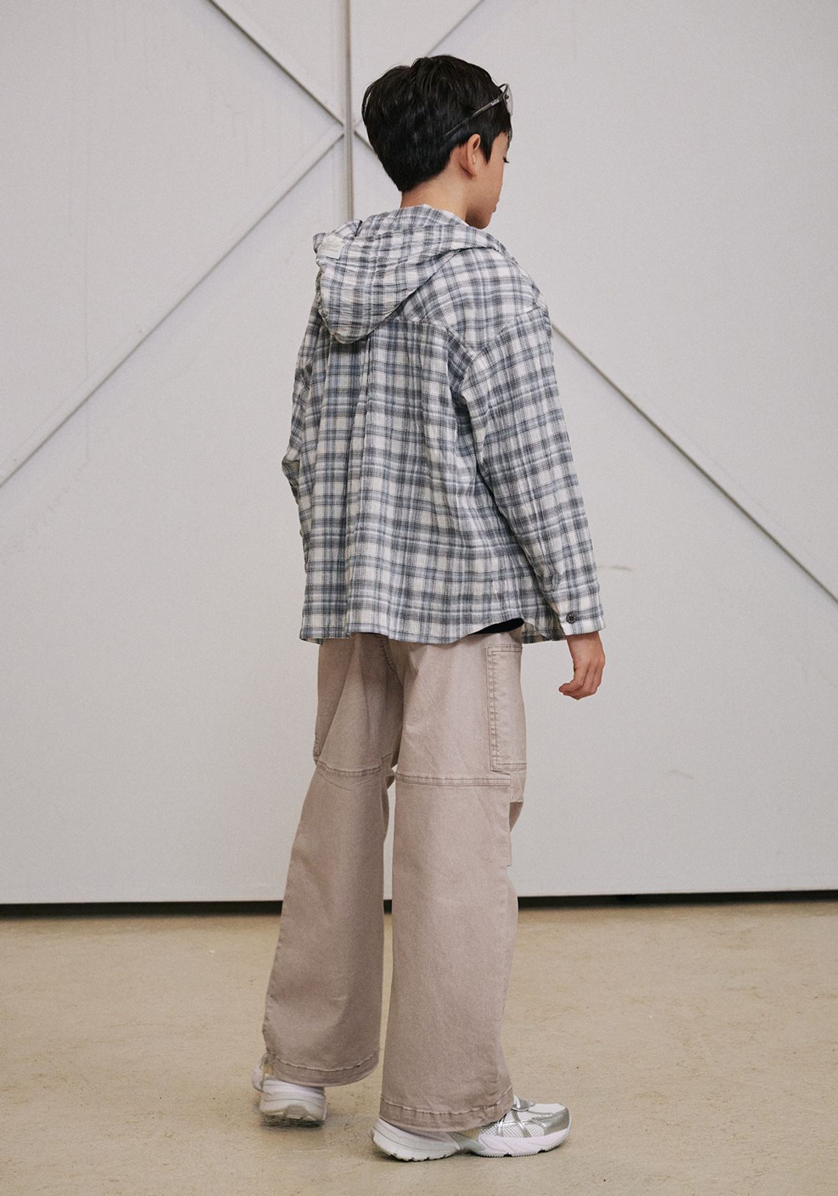 블루테일(BLUETAIL) AAA3BL01SB 스카이블루 체크 후드 블라우스