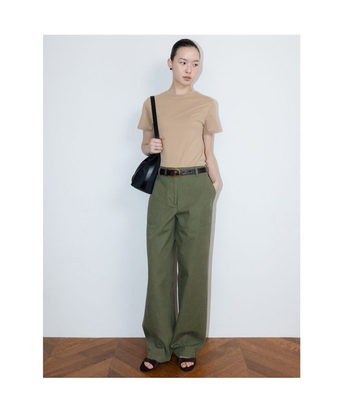 디애퍼처(THE APERTURE) Cotton Fitted Top  Beige (TA6242A01A)