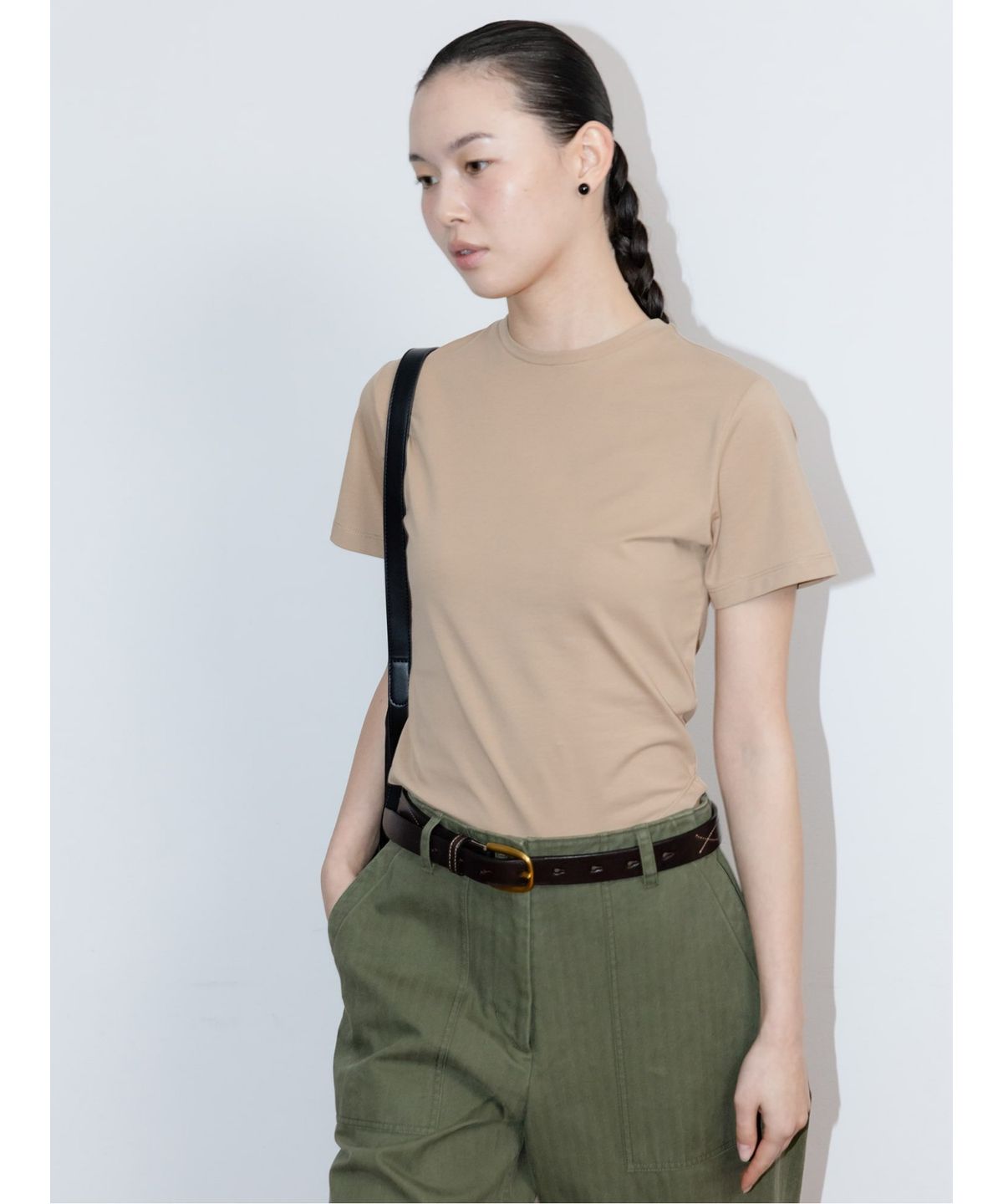 디애퍼처(THE APERTURE) Cotton Fitted Top  Beige (TA6242A01A)