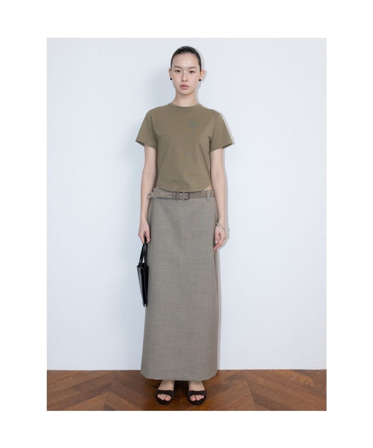 디애퍼처(THE APERTURE) Cotton Fitted Top  Khaki (TA6242A01H)