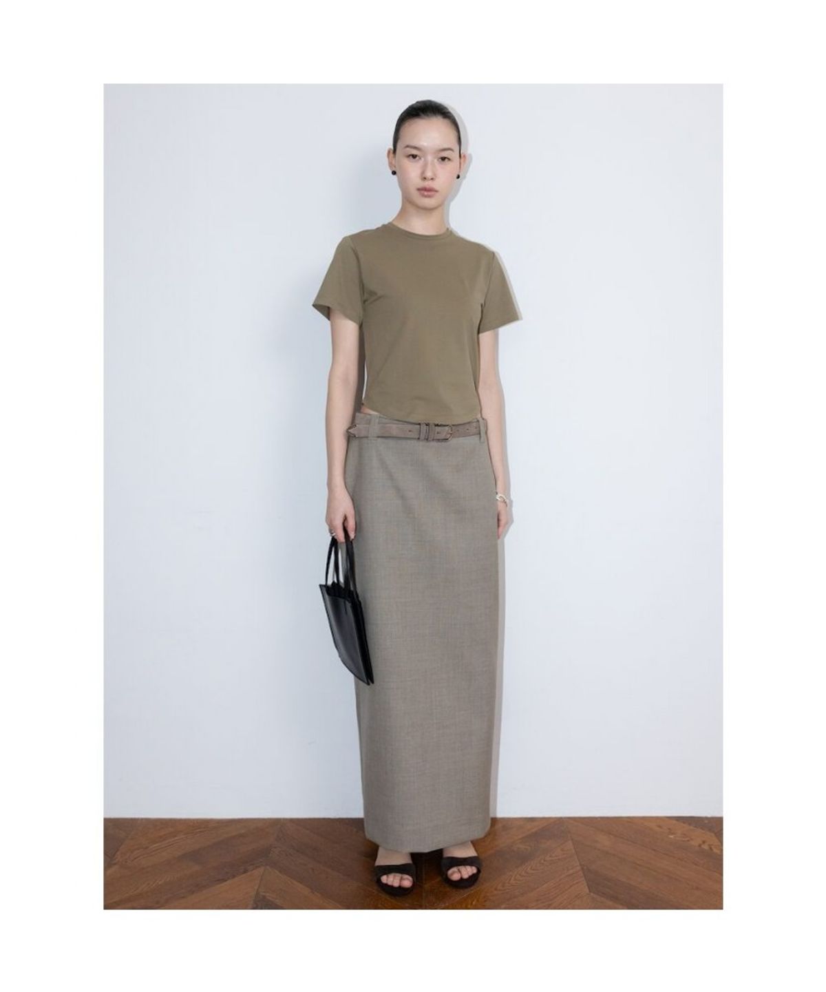 디애퍼처(THE APERTURE) Cotton Fitted Top  Khaki (TA6242A01H)