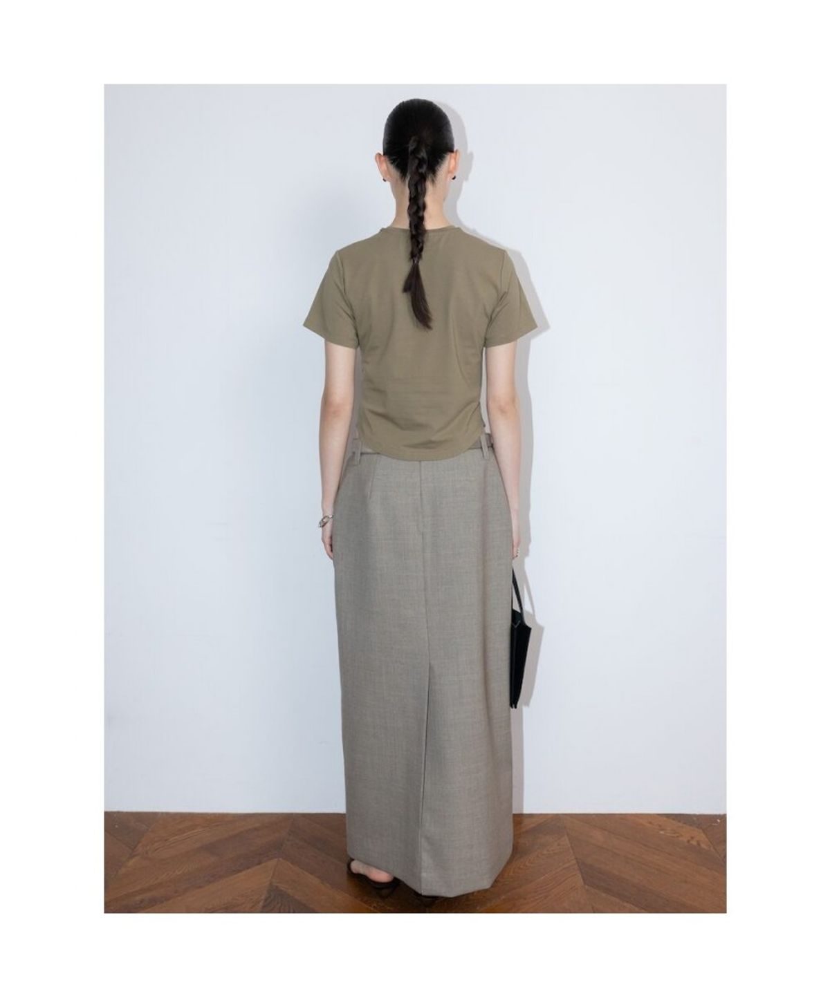 디애퍼처(THE APERTURE) Cotton Fitted Top  Khaki (TA6242A01H)